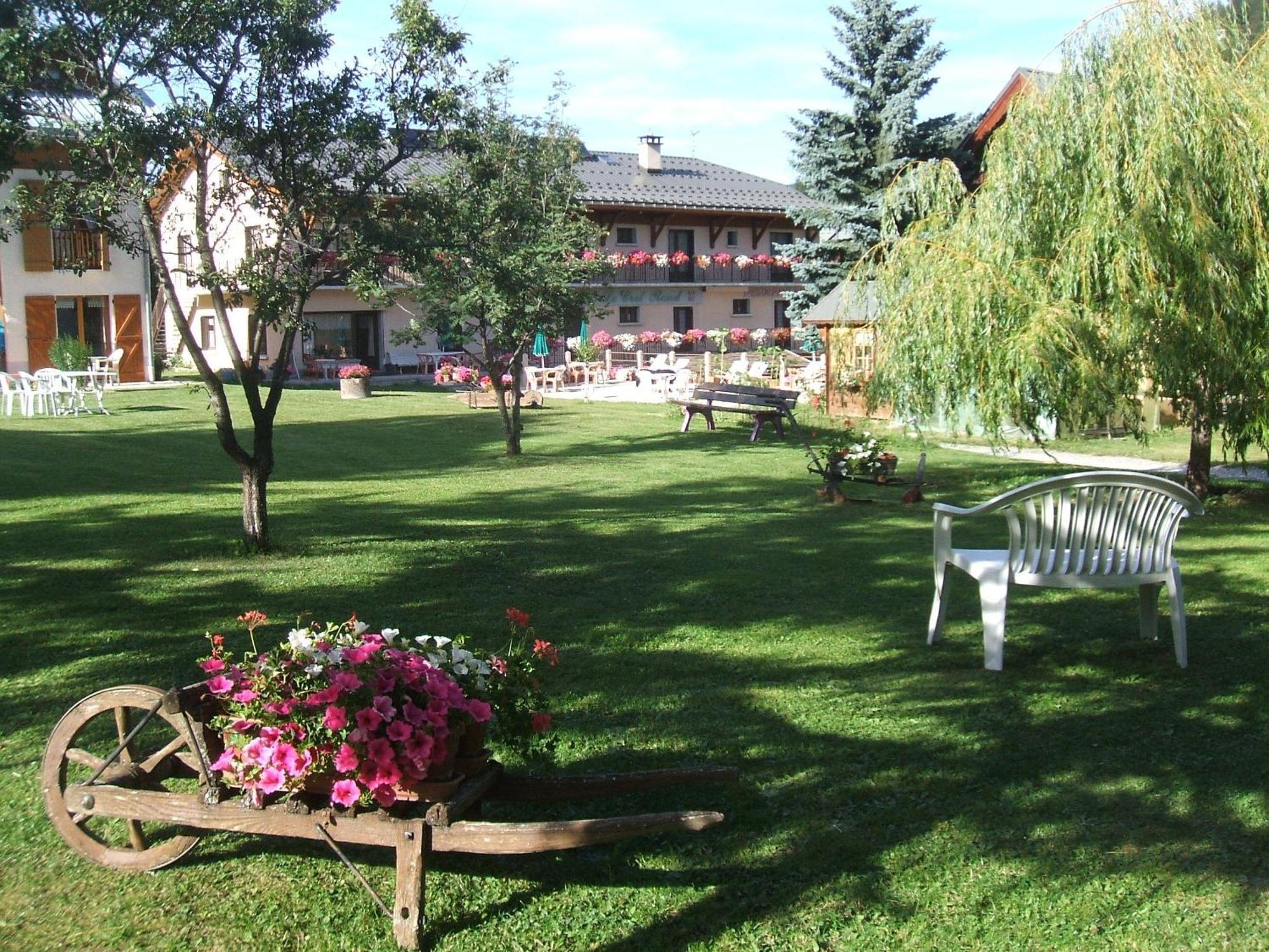 Hotel Du Cret Rond Valloire Bagian luar foto